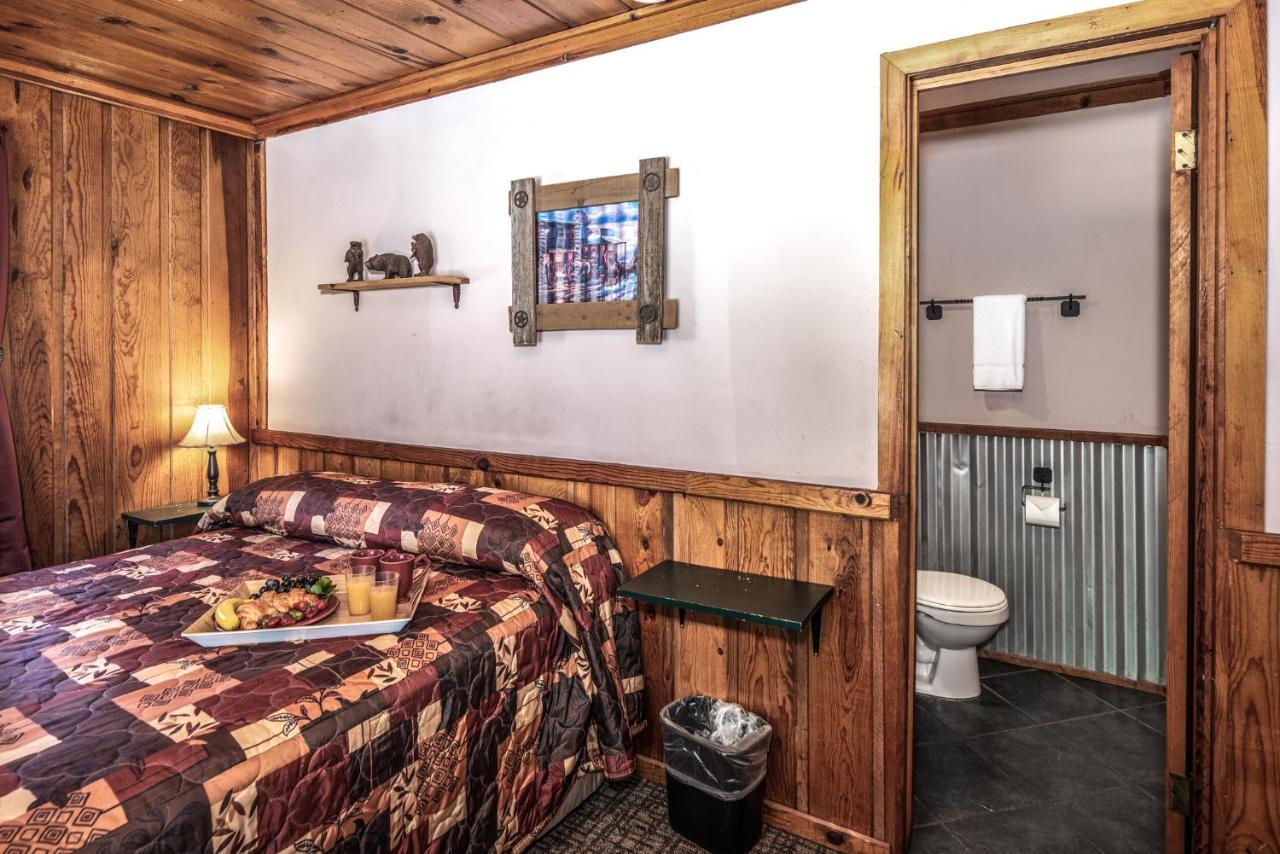 Apache Village 9, Queen Bed, Midtown, Pet Friendly, Sleeps 2 鲁伊多索 外观 照片