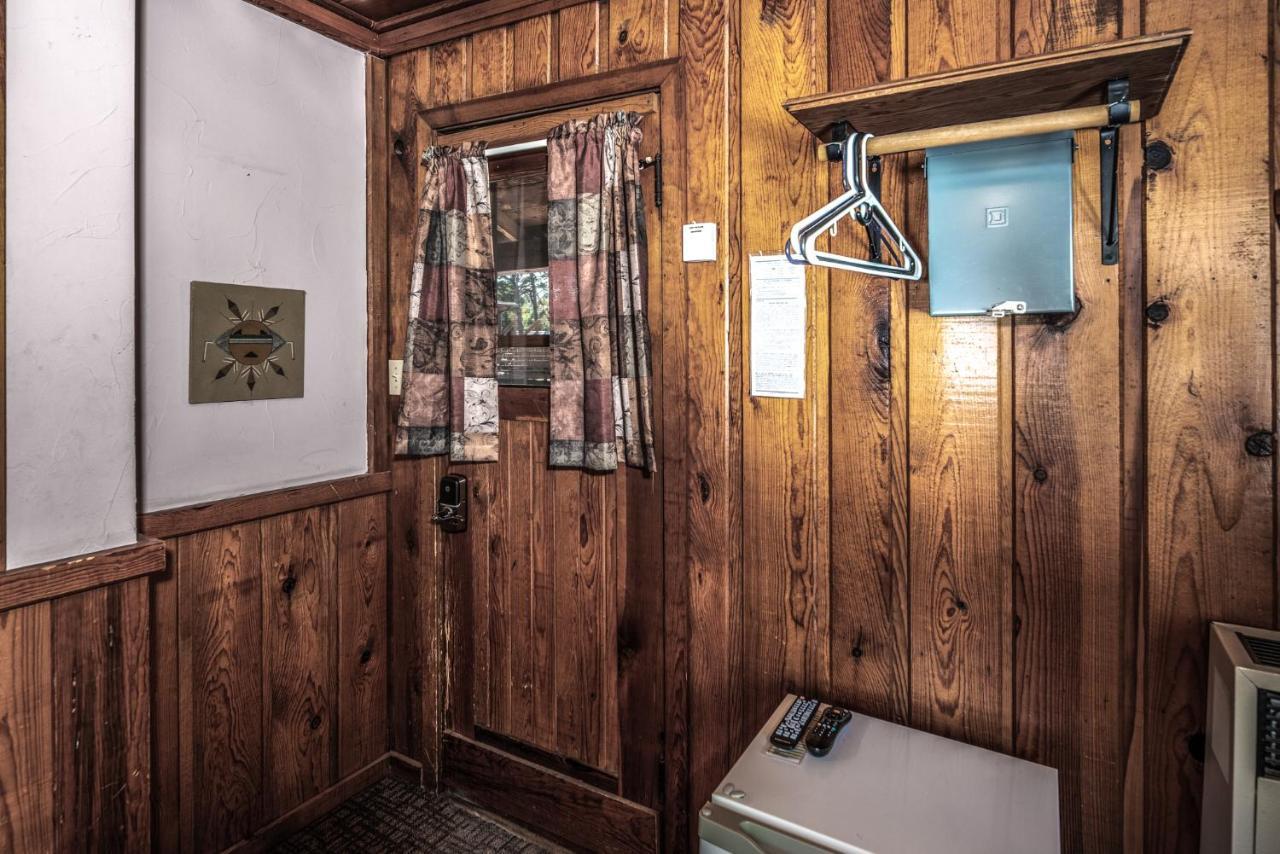 Apache Village 9, Queen Bed, Midtown, Pet Friendly, Sleeps 2 鲁伊多索 外观 照片